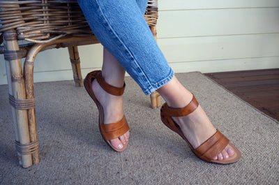 womens leather sandals Online australia
