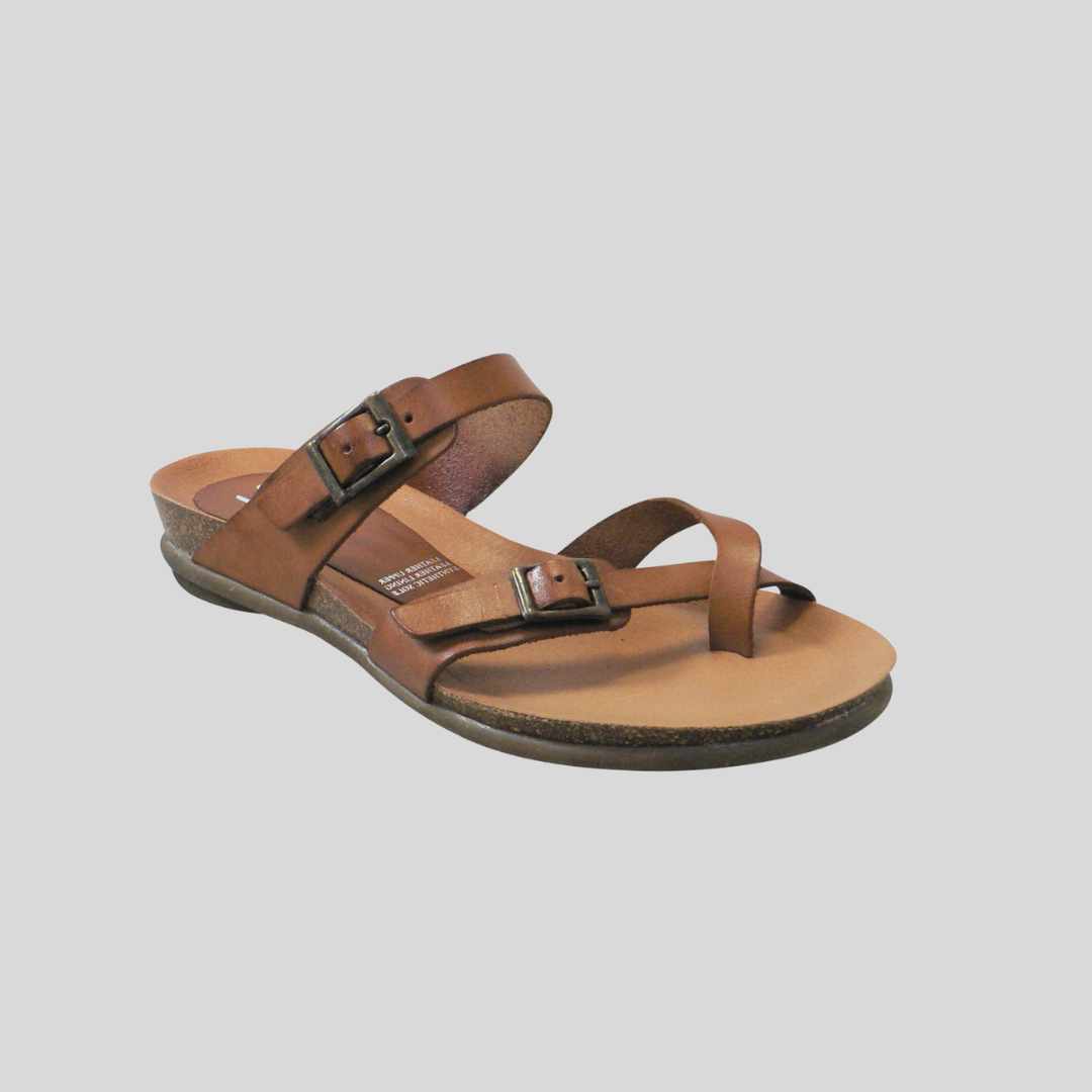 Zeta tan cuero leather sandal with adjustable buckles