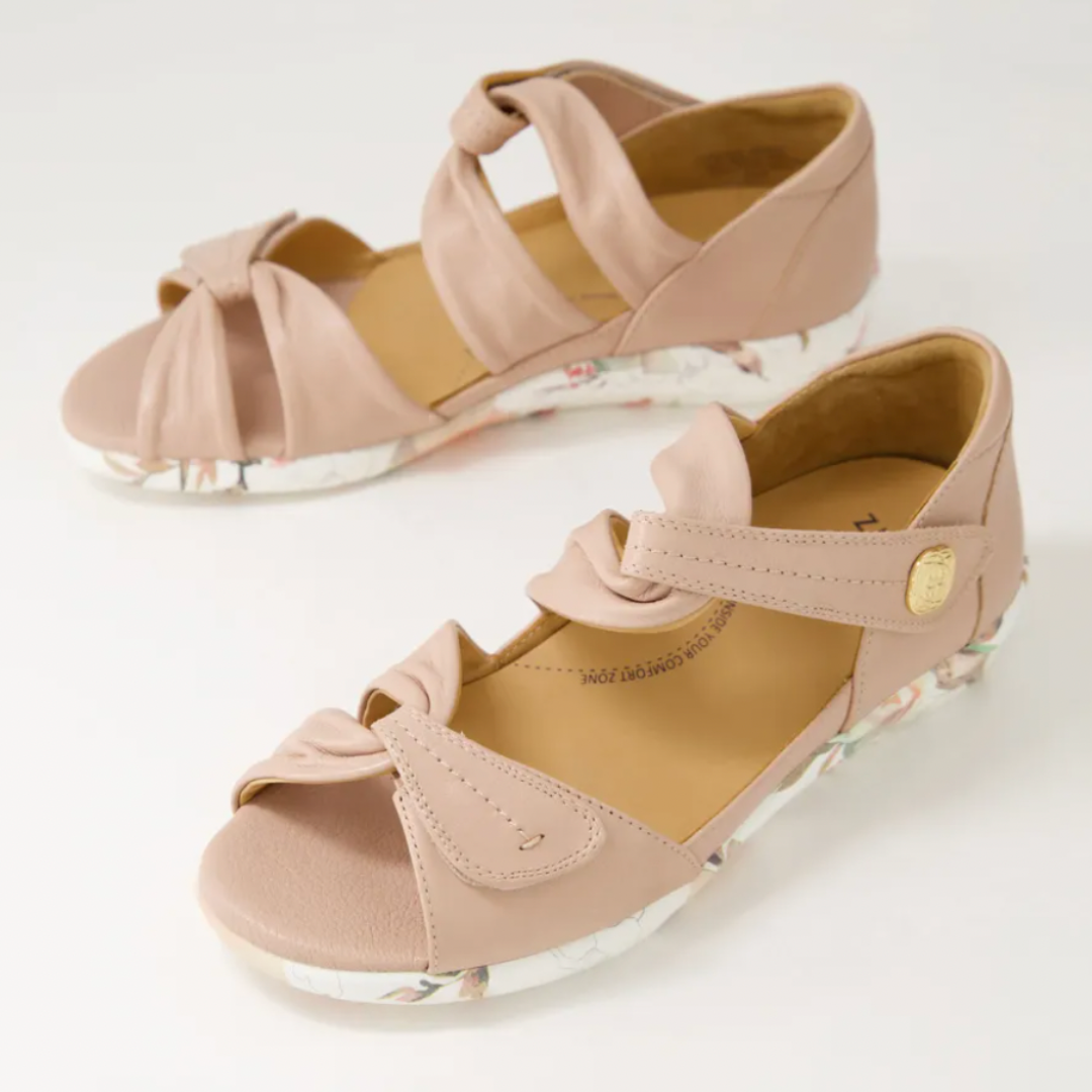 Ziera Shoes Doxie Cafe Floral Womens Shoes Arch Support Shannons