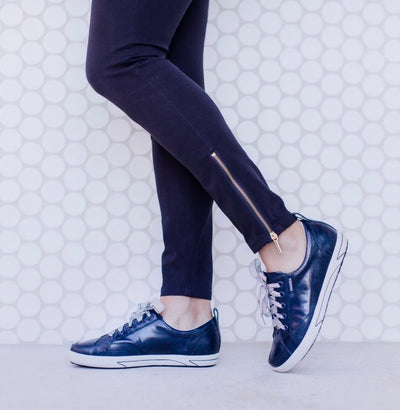 Navy Shoes & Sandals | Shannon’s Shoes Australia