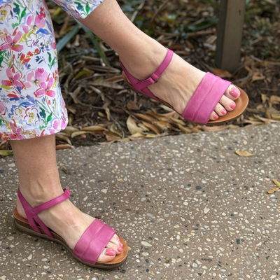 Pink Shoes – Feminine, Bold & Comfortable Women’s Footwear