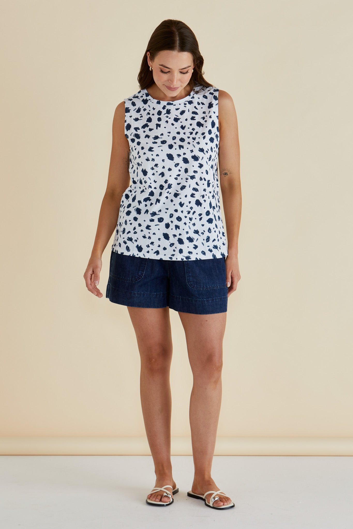 Betty Basics BB1096 Jordyn Tank - Spot Print