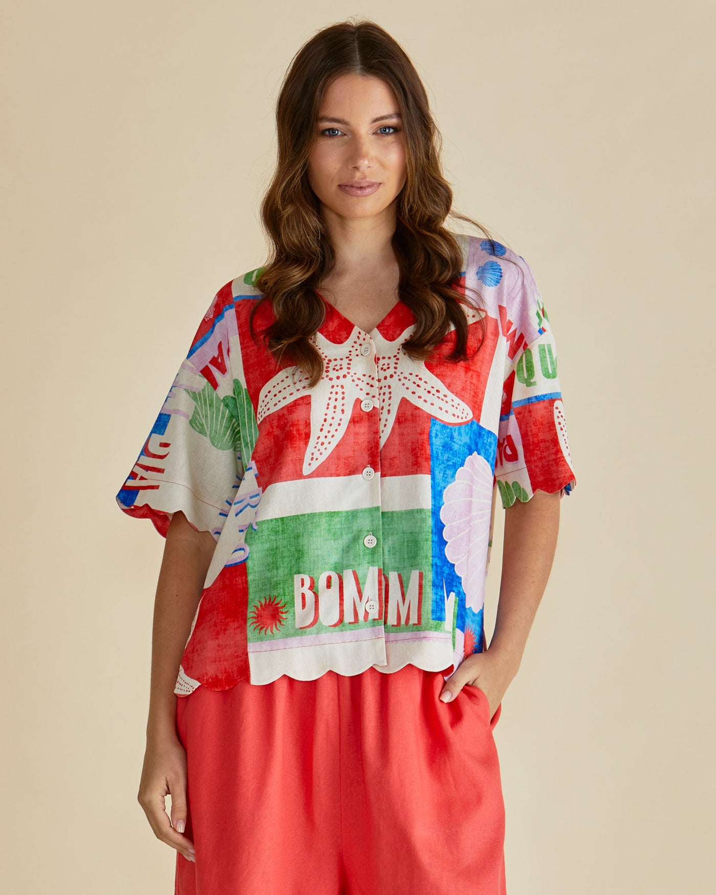 Betty Basics BB8511 Scarlett Shirt - Seashell Print Multi