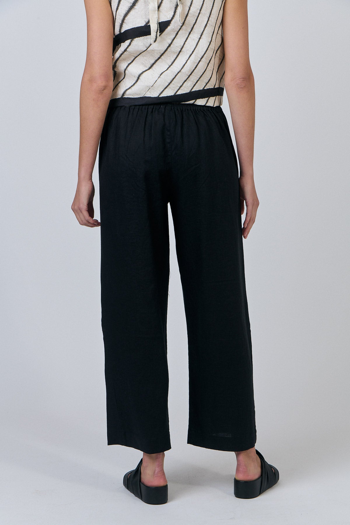 Naturals by O & J GA398 - Black