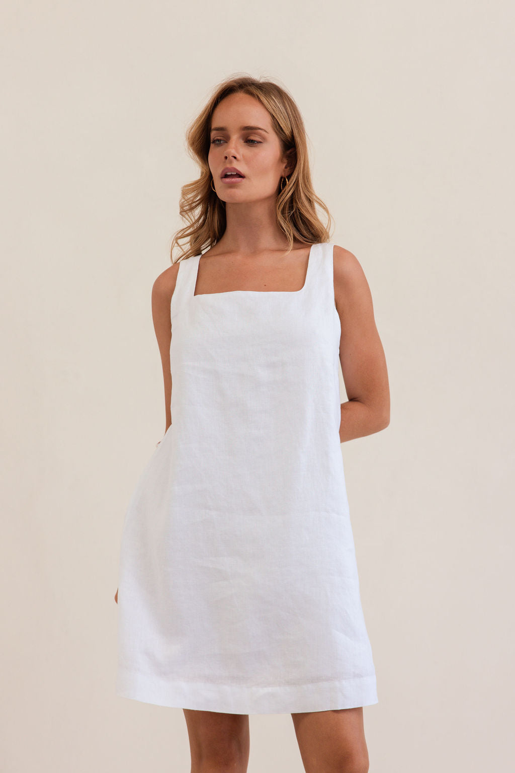 Kaleido K102W Square Nk Shift Dress - White