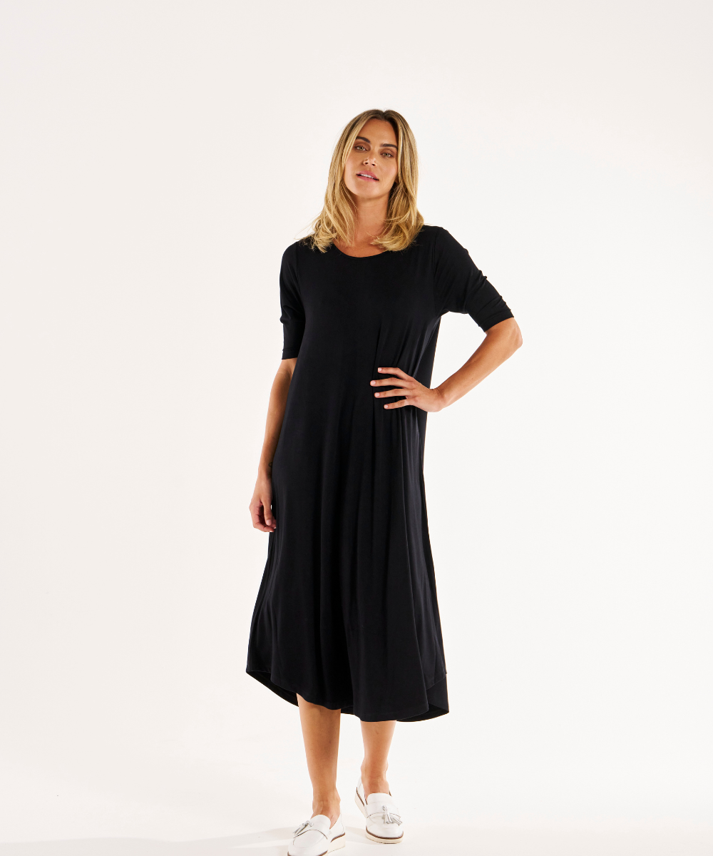 bamboo black dress by betty basics