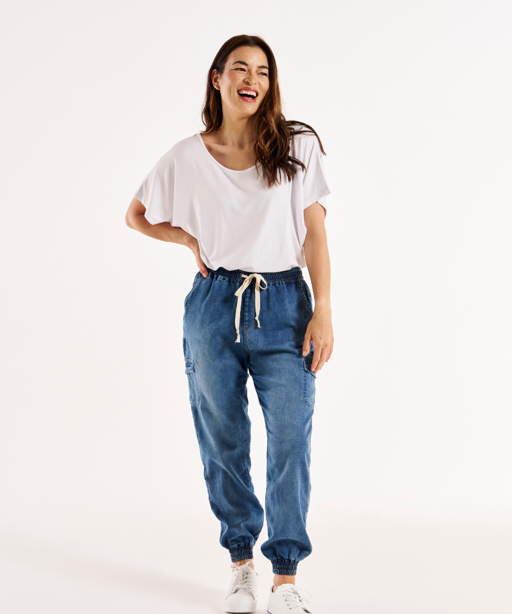 Betty Basics Connecticut Cargo Jean - Azure