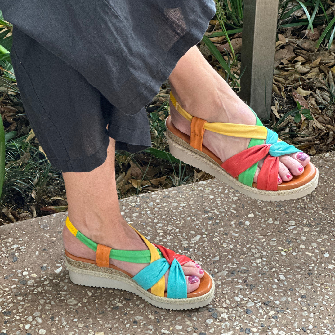 Bright multi low wedges by Zeta. Soft leather no buckles