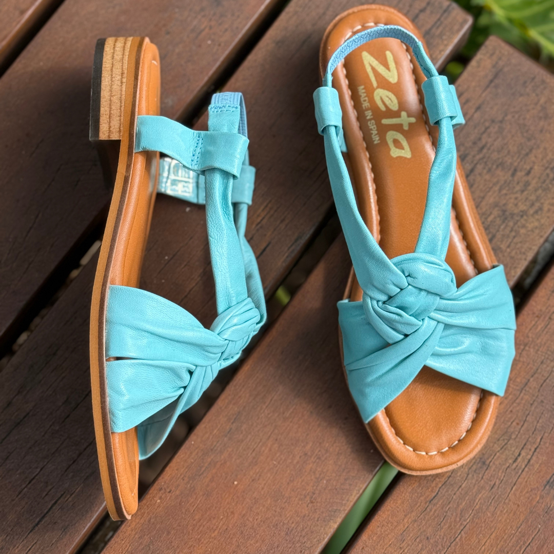 Zeta Dulcie - Light Blue