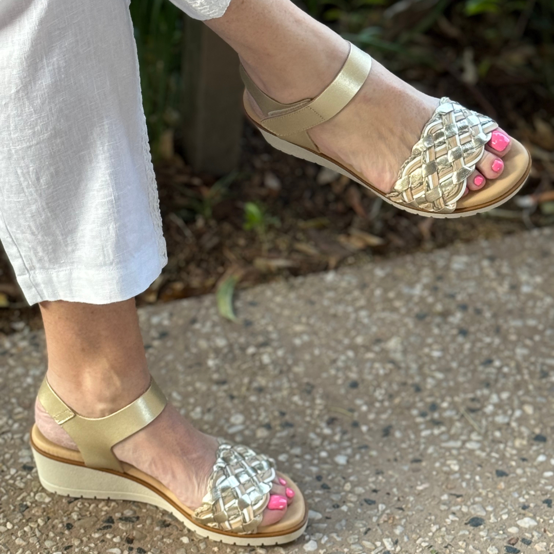 Neo Felisa MC-499 - Multi Metallic