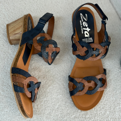 Zeta Brief - Navy/Camel