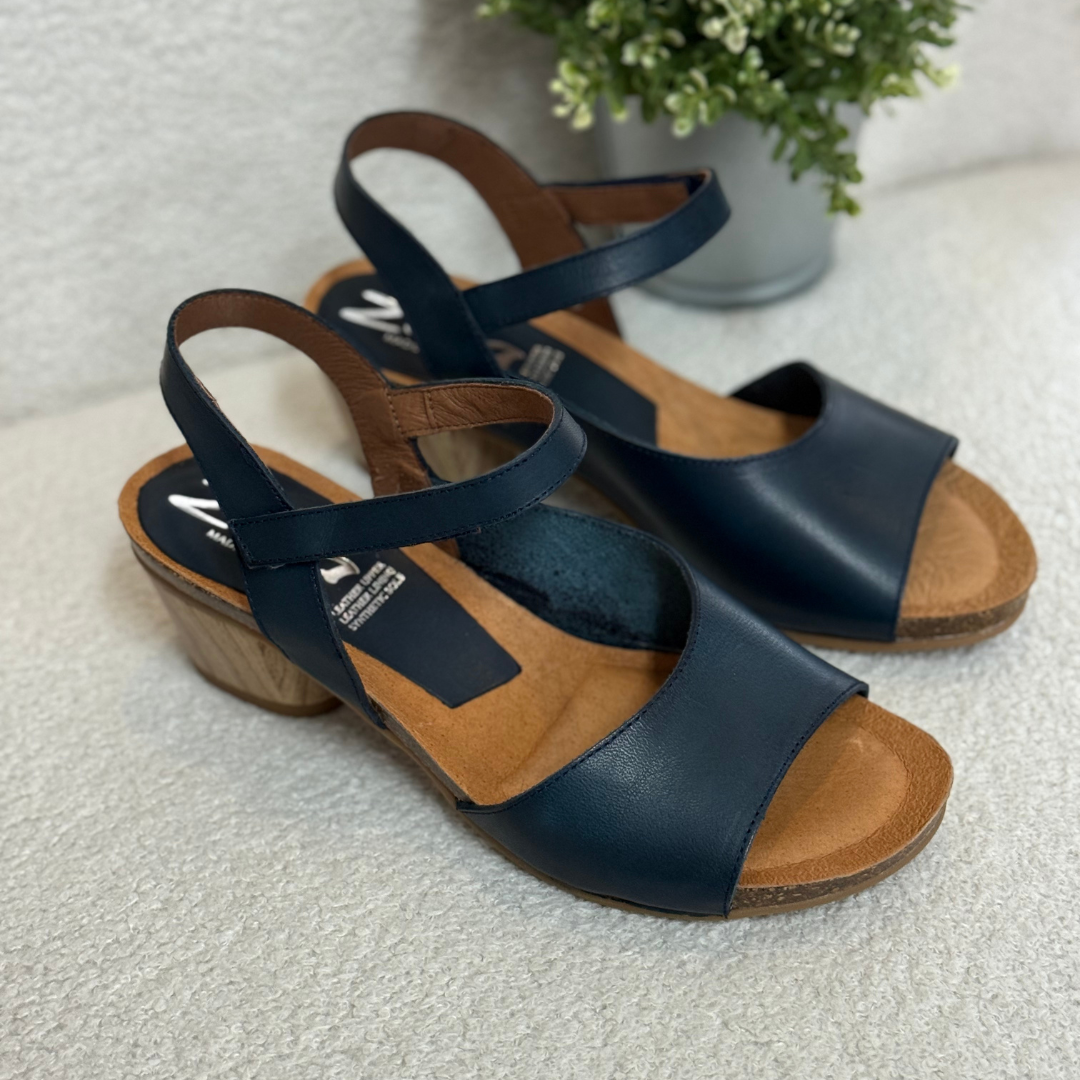Zeta Bella - Navy