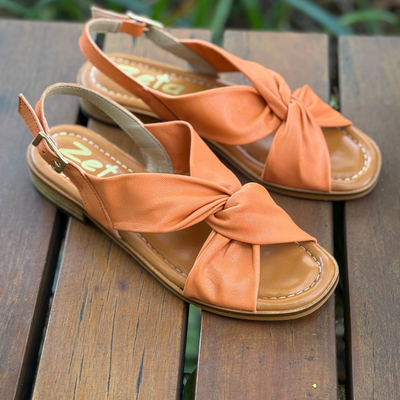 Zeta Ditzy - Orange