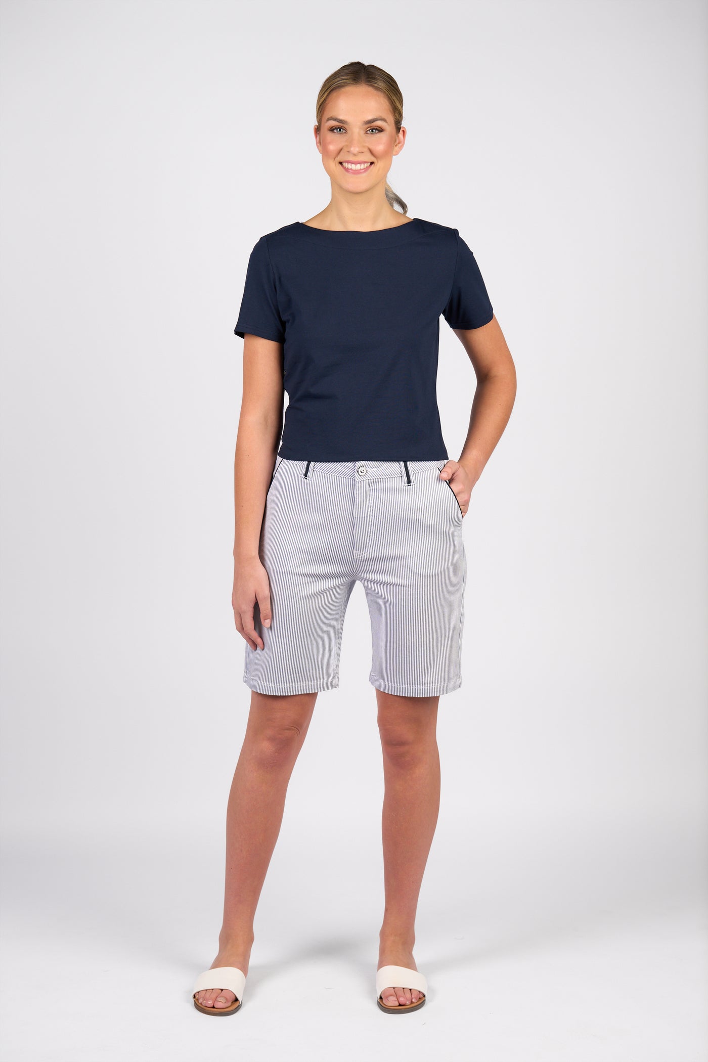Vassalli 5998 - Ink/White Stripe