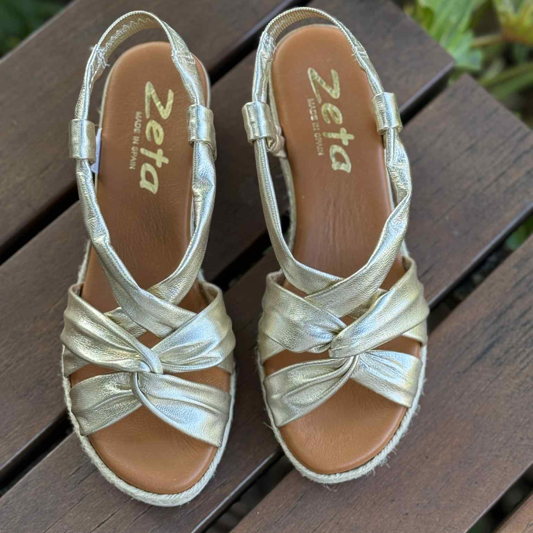 Zeta Derwin - Metallic