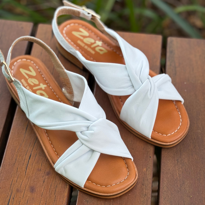 Zeta Ditzy - White