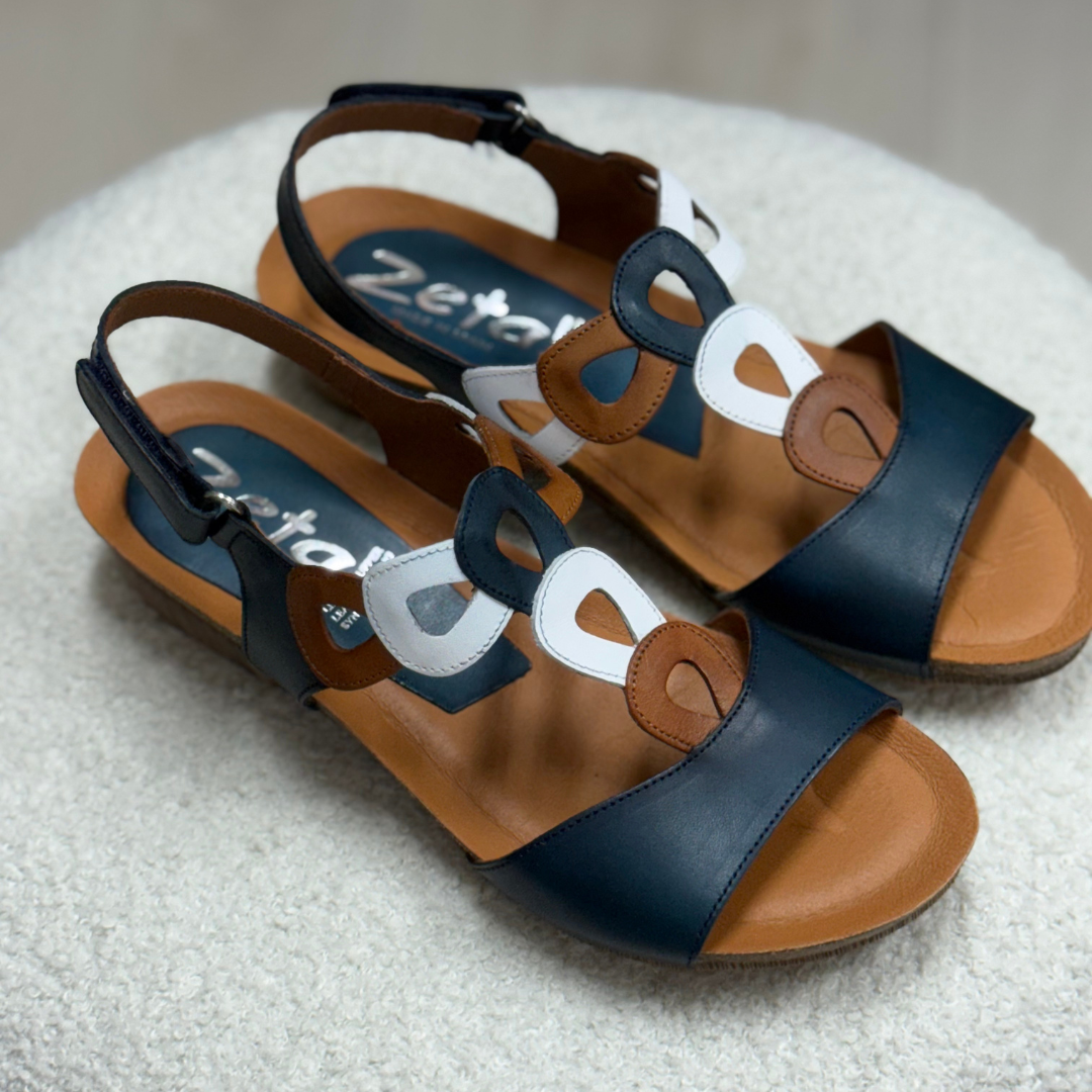 Zeta Iona - Navy Tan White