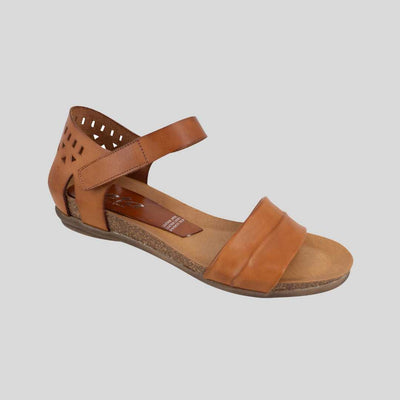 zeta leather womens sandals with a closed back and open toe