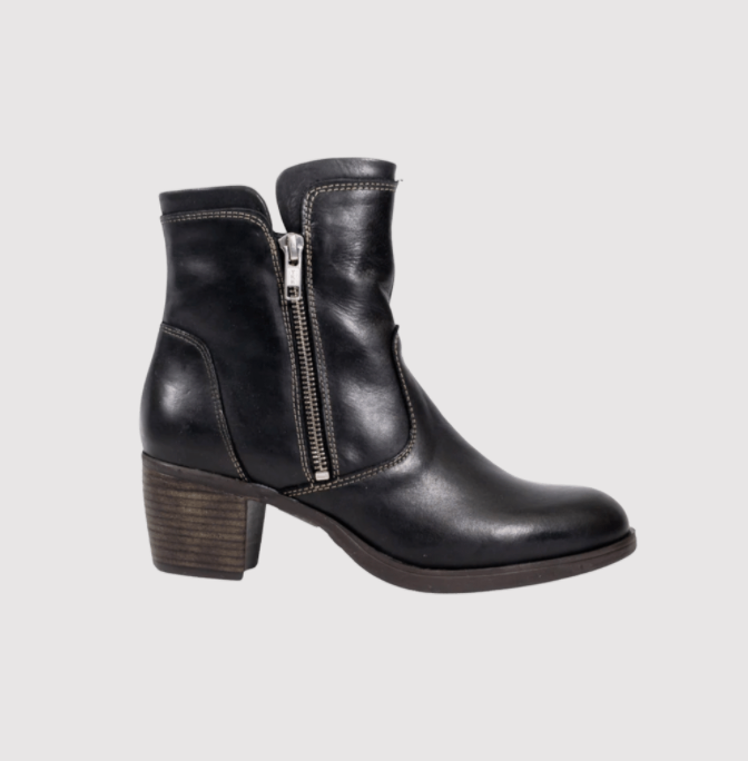 Zeta Women's Leather Boot with Double Zip 