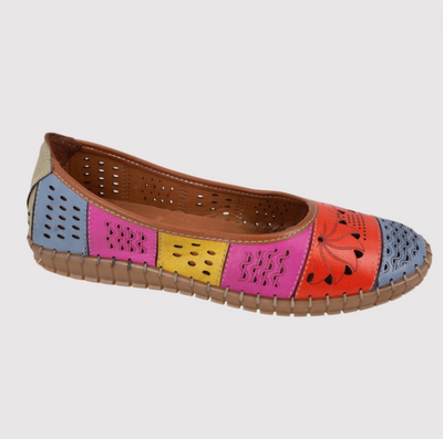 Thyme & Co Women's Casual Flat. 