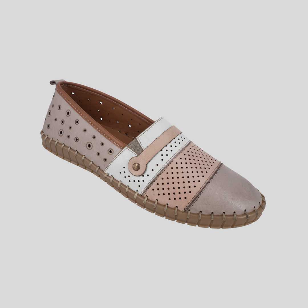 tweet thyme and co casual slip on