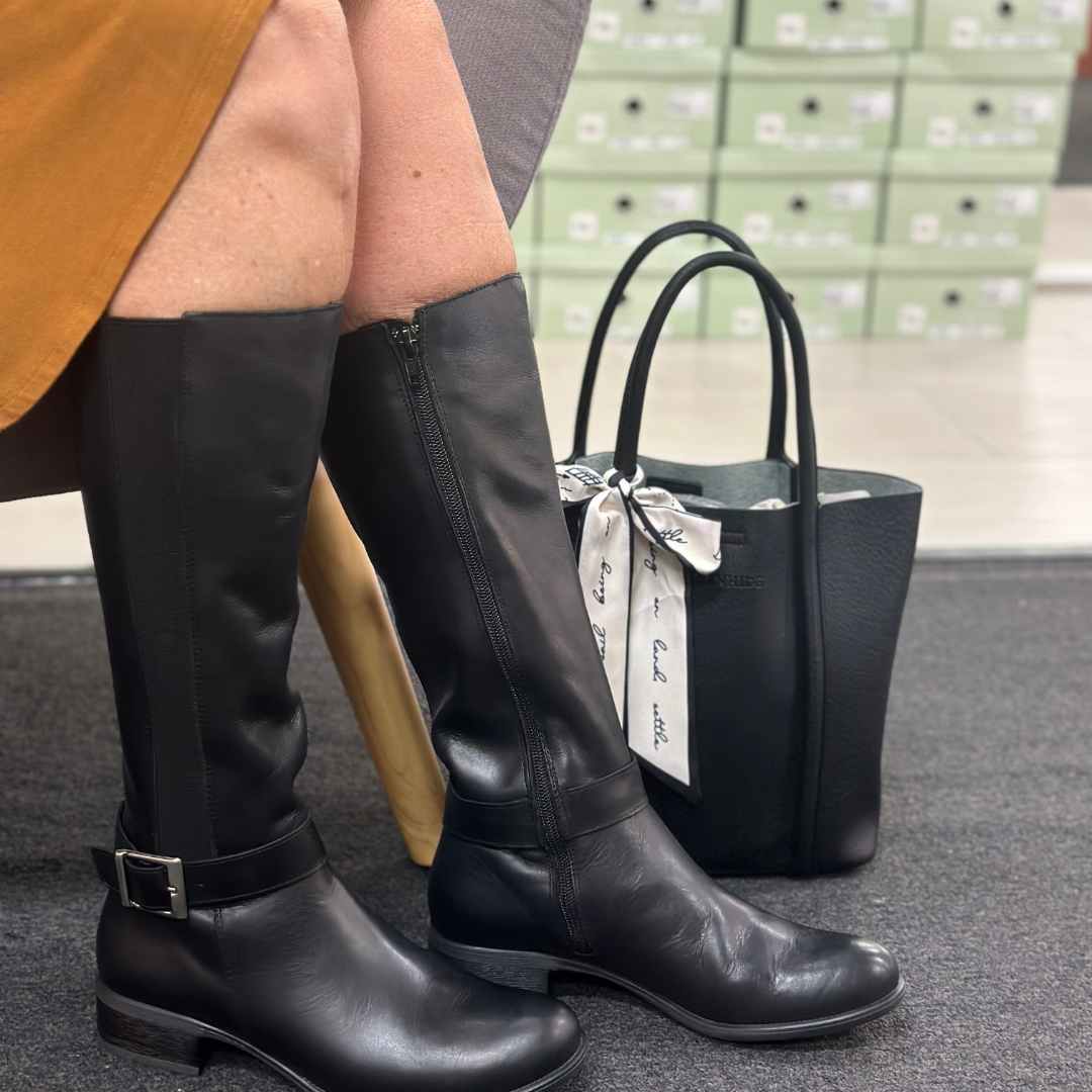 Long Black leather boots